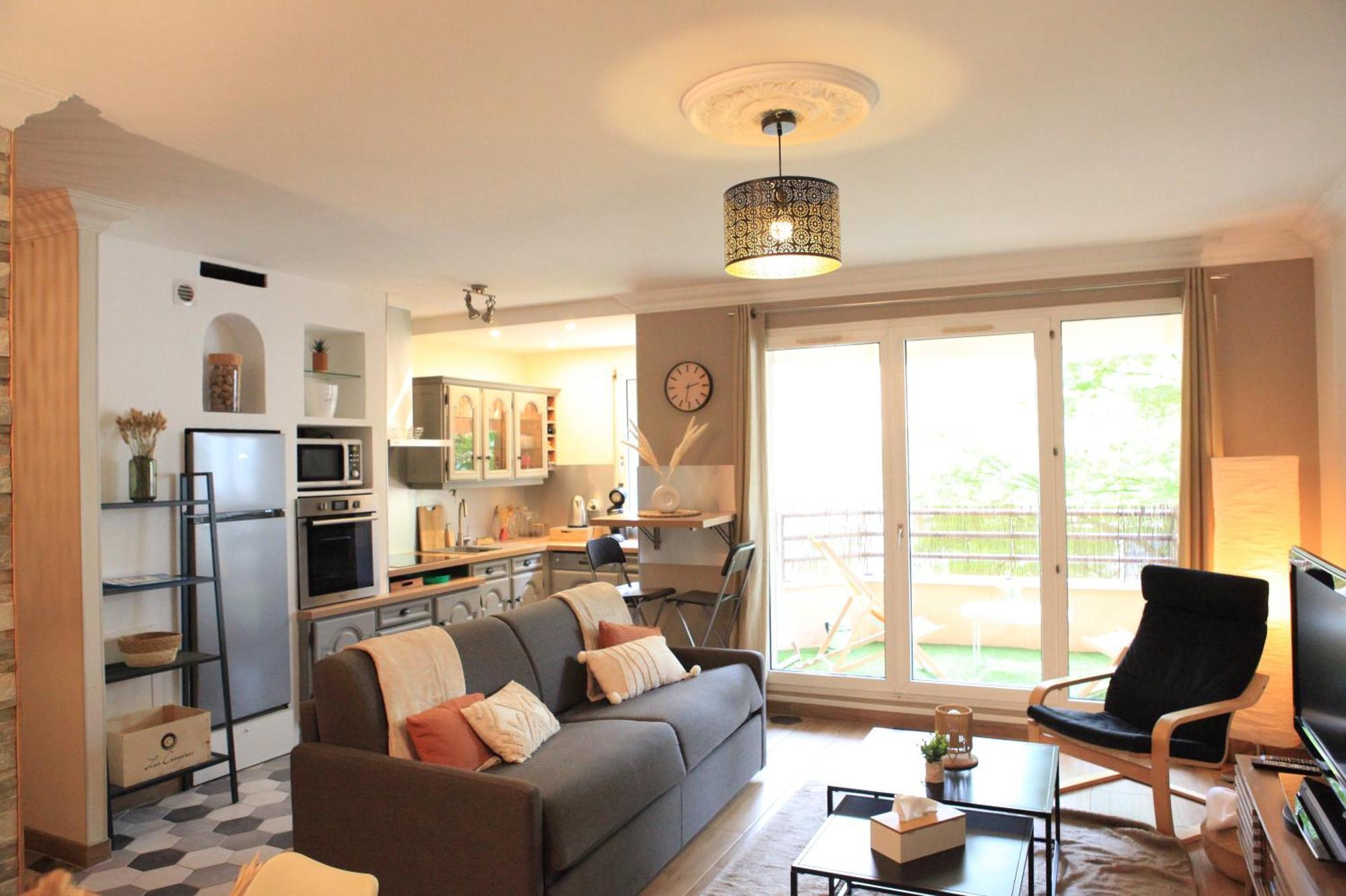 Appartement hyper centre ville Epernay - Champagne Extérieur photo