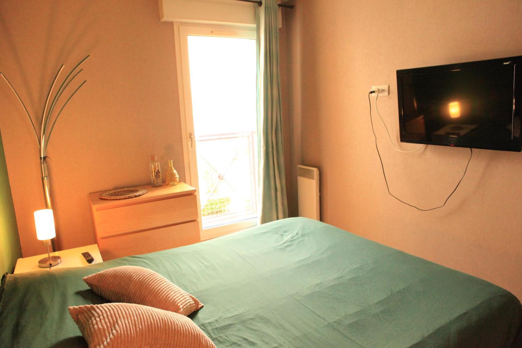 Appartement hyper centre ville Epernay - Champagne Extérieur photo